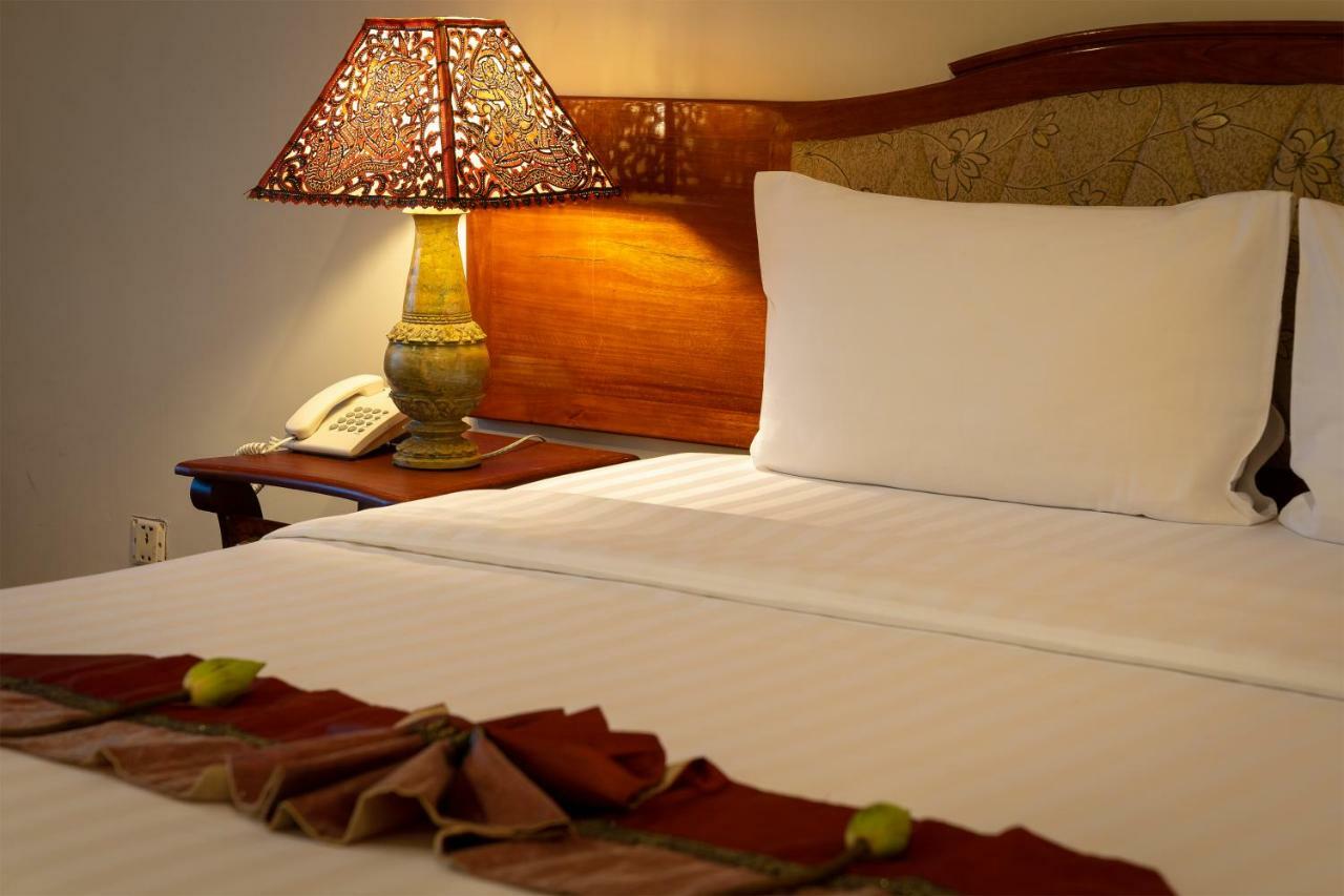 Hotel Dragon Royal Angkor Ciudad de Siem Riep Exterior foto