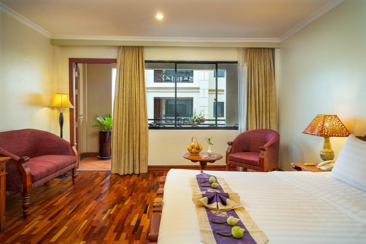 Hotel Dragon Royal Angkor Ciudad de Siem Riep Exterior foto